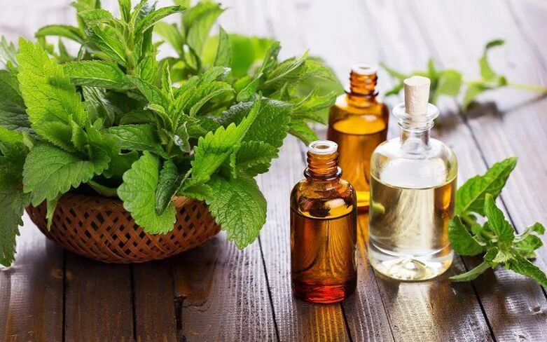 Patchouli essential oil is suitable for all ages skin types and promotes regeneration. 